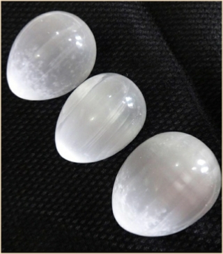 Selenite Spheres & Eggs
